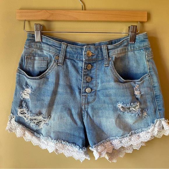 Mossimo Supply Co. Light Blue Distressed Denim Shorts with Lace Trim Size 6/28 - Picture 1 of 8